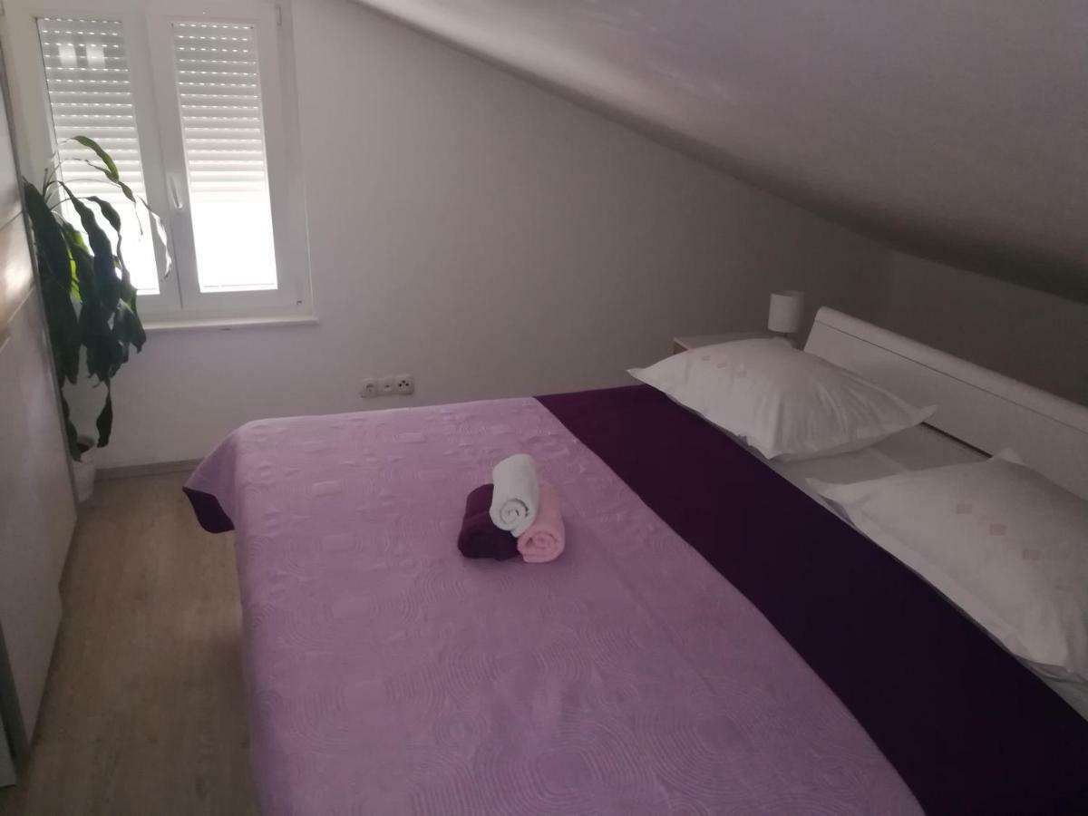 Ferienwohnung Apartman Daria Trogir Exterior foto