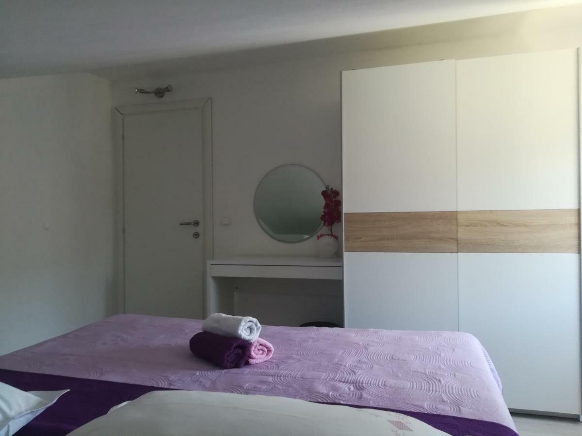 Ferienwohnung Apartman Daria Trogir Exterior foto